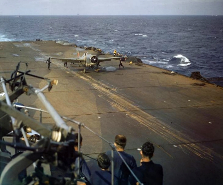 文件:Grumman Martlet on HMS Formidable (67) 1942.jpg