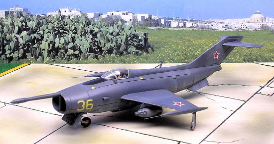 文件:Yak-36 model.jpg