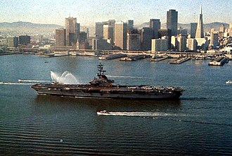 文件:330px-USS Hancock (CV-19) returning from last deployment 1975.jpg