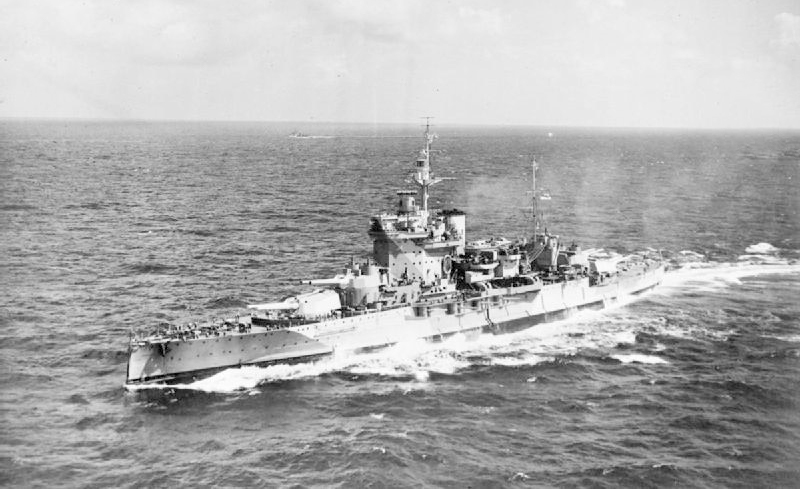 文件:HMS Warspite, Indian Ocean 1942.jpg