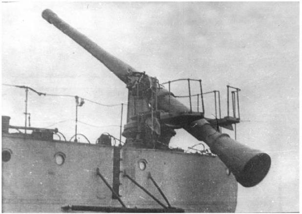 苏联305mm列车炮图片