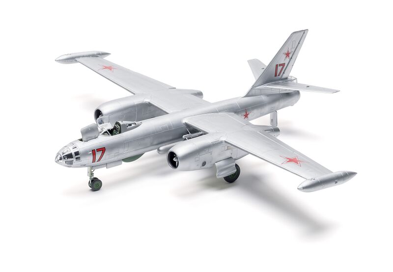 文件:IL-28T.jpg