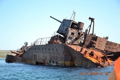 OS-5号试验舰的残骸，摄于2018年。