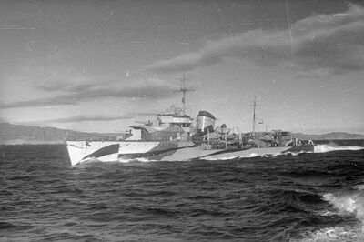 雷鸣号驱逐舰，1941-1943年。