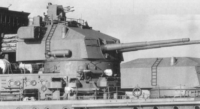 文件:WNGER 8-60 skc34 Prinz Eugen bow.jpg