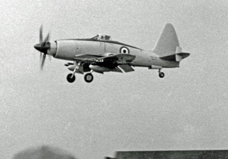 文件:Westland Wyvern TF.2 Farnborough 13.09.53 edited-2.jpg