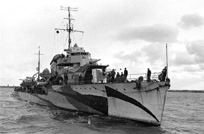 雷鸣号驱逐舰，1943年。