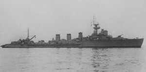Japanese cruiser Kitakami 1945.jpg