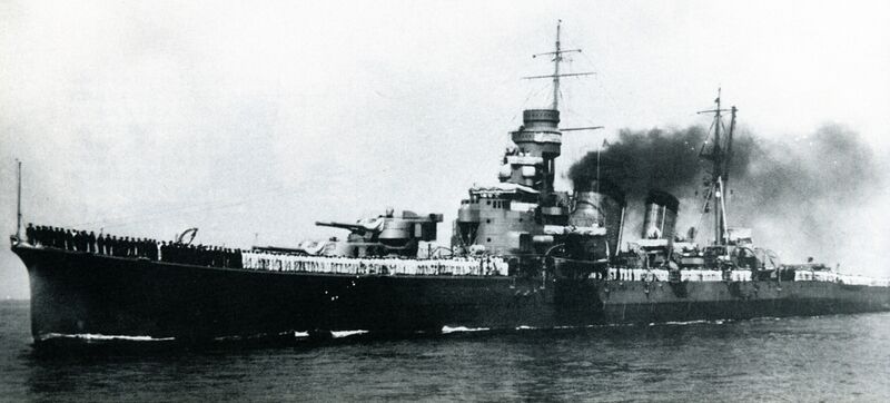 文件:Japanese cruiser Kinugasa.jpg