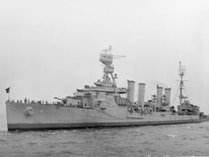 USS Milwaukee (CL-5) off New York City, circa in August 1943 (19-N-51513).jpg