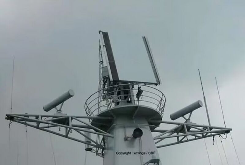 文件:Type 381 Air-research Radar.jpg