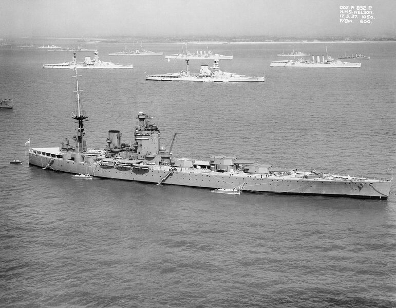 文件:HMS Nelson off Spithead for the Fleet Review.jpg