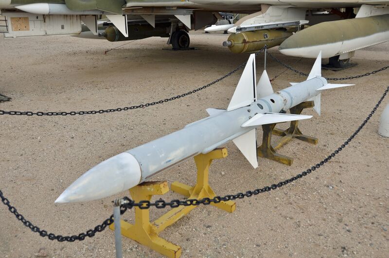 文件:AIM-7E Tucson.jpg