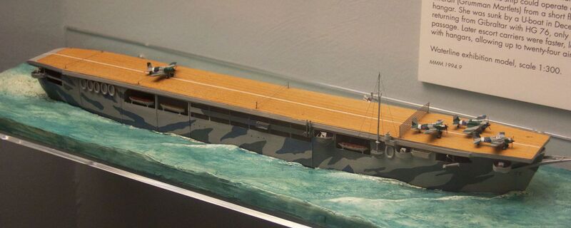 文件:2880px-Model of the HMS Audacity, 1941.jpg