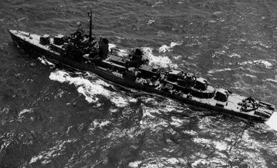1943年年初还在大西洋执勤的戴森