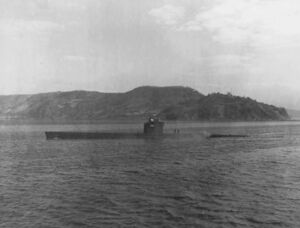 Japanese submarine I-201 1945.jpg