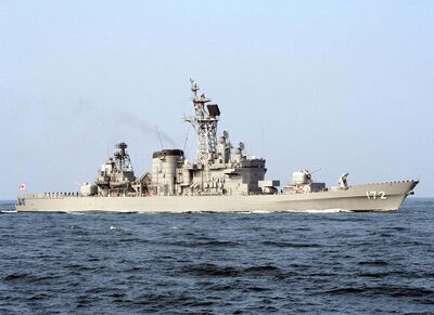 岛风号驱逐舰(JDS Shimakaze,DDG-172),B、Y炮位各一座5英寸Mark 42。