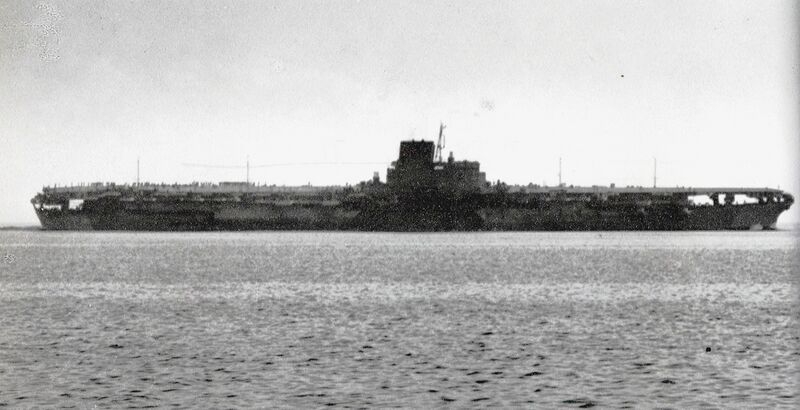 文件:2880px-Japanese aircraft carrier Shinano.jpg