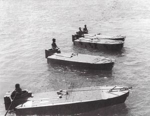 隶属于意大利第十突击艇队的MTM艇