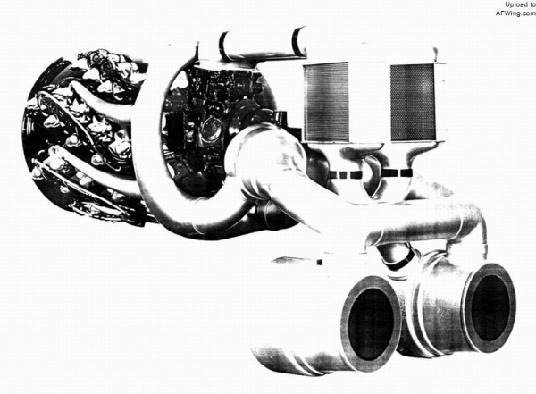 图为空中海盗的R-4360“巨黄蜂”发动机，是有着夸张的造型和澎湃的功率的28缸星型活塞发动机