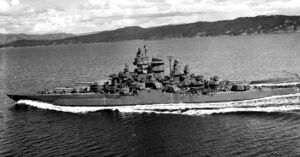 USS Tennessee (BB43) 1943.jpg